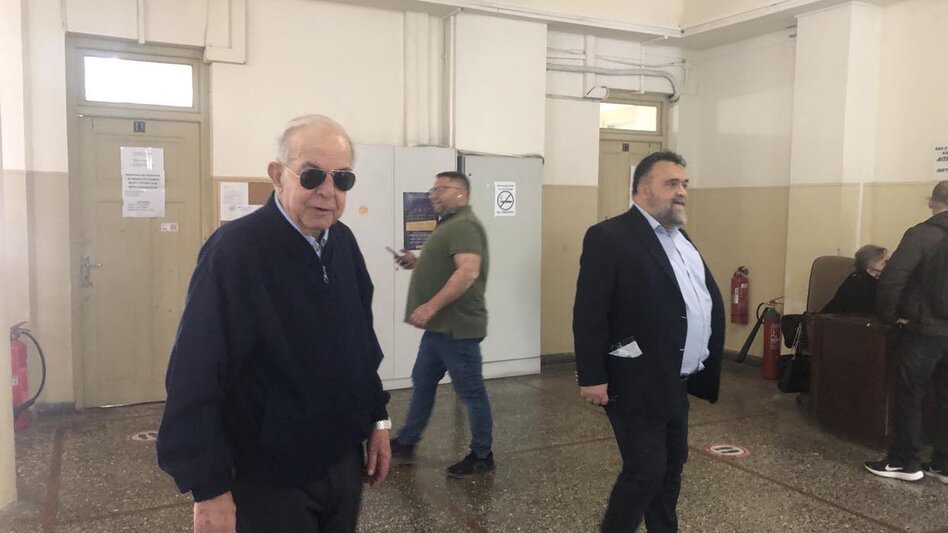 Σε γνώριμα "λημέρια" ο Βασίλης Λαμπρινός