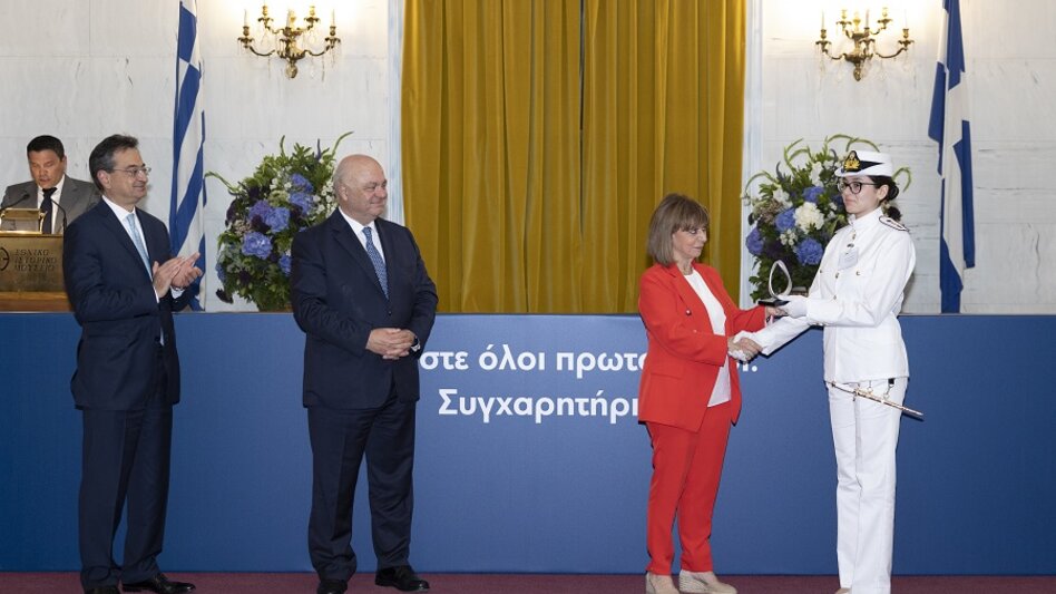 Eurobank: Μπροστά για την Παιδεία | Εκδήλωση βράβευσης «Οι Πρώτοι των Πρώτων»