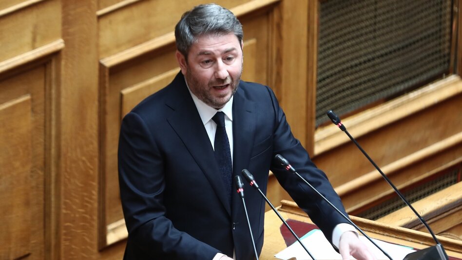 Ανδρουλάκης: Δεν αξίζει στον λαό η ασυδοσία και η αλαζονεία της κυβέρνησης 