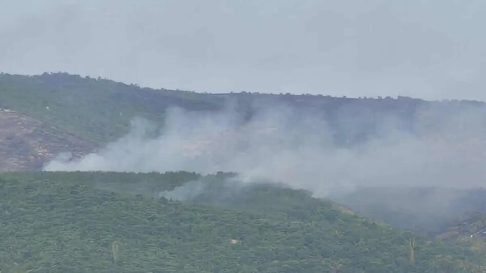 Φωτιά στην Κοζάνη: Οι δυνατοί άνεμοι ευνοούν την επέκτασή της - Συνεχείς αναζωπυρώσεις σε μέτωπο 15 χιλιομέτρων