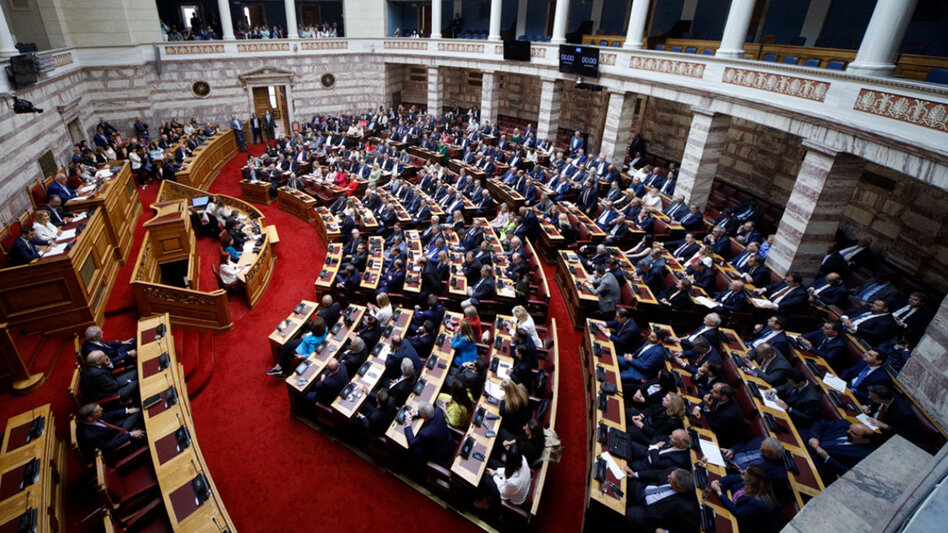 Βουλή: Παράταση προθεσμιών συμμόρφωσης παιδικών και βρεφονηπιακών σταθμών 