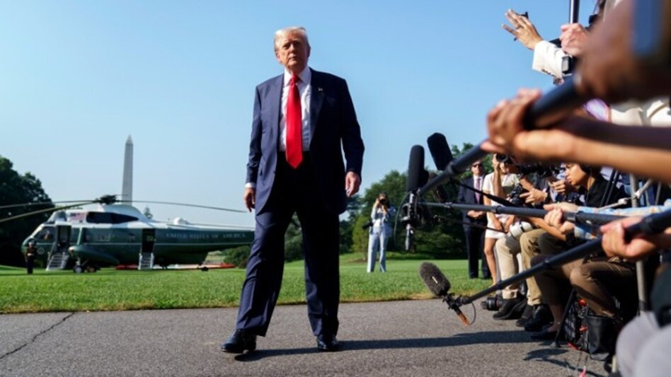 Ο Ντ. Τραμπ διαβεβαιώνει πως «δεν επιδιώκει» σύνοδο κορυφής με τον Σι Τζινπίνγκ