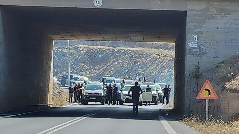 Τα "παίζουν" όλα για όλα οι αγροτοκτηνοτρόφοι της Κρήτης- "Θερμό" το φθινόπωρο!