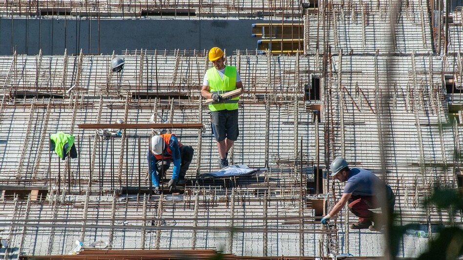 Σοβαρό εργατικό ατύχημα στο Ηράκλειο: Στο Βενιζέλειο εργάτης που έπεσε από σκαλωσιά!