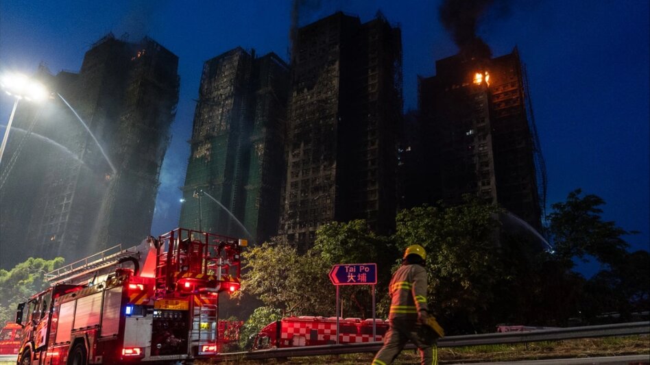 Στους 94 οι νεκροί της πυρκαγιάς σε ουρανοξύστες του Χονγκ Κονγκ