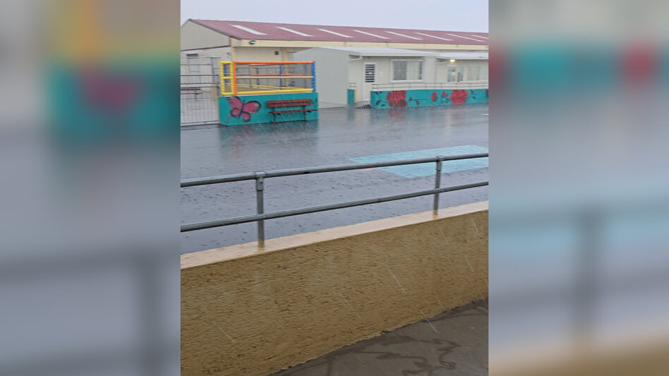 ΕΕΕΚ Ηρακλείου: Δεν πέρασε χρόνος από τα εγκαίνια και πλημμύρισαν αίθουσες του νέου κτηρίου! Δείτε βίντεο