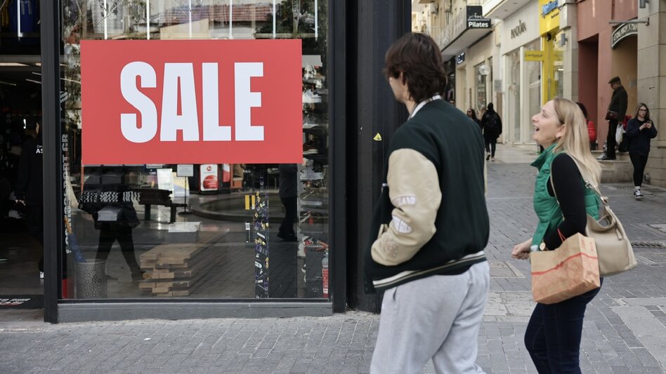 Ανοιχτά σήμερα τα καταστήματα και στο Ηράκλειο, λόγω εκπτώσεων!