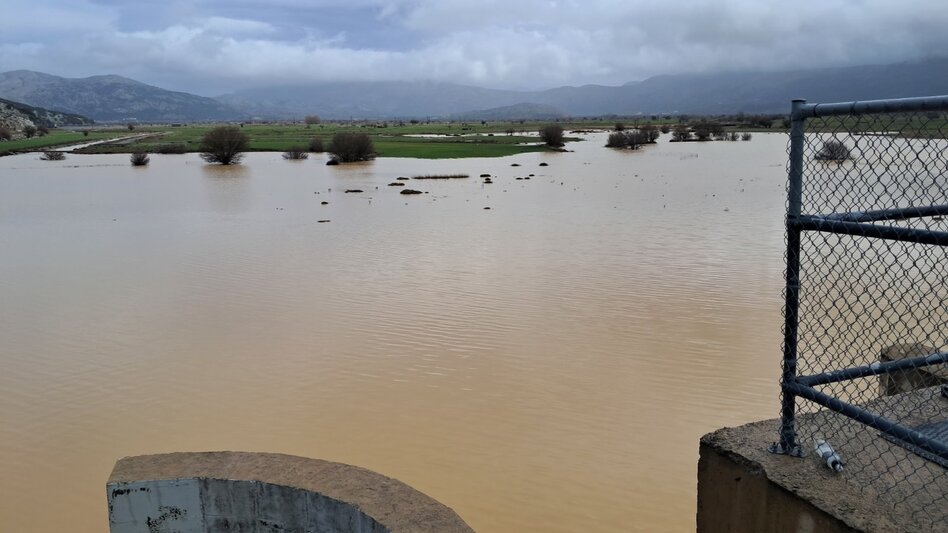 Ανάσα για τα αποθέματα: Μεγάλες ποσότητες νερού στο Φράγμα Αποσελέμη