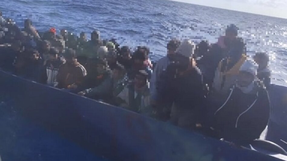 Στα θολά νερά της κακοκαιρίας εξανεμίζονται οι ελπίδες για τους αγνοούμενους μετανάστες