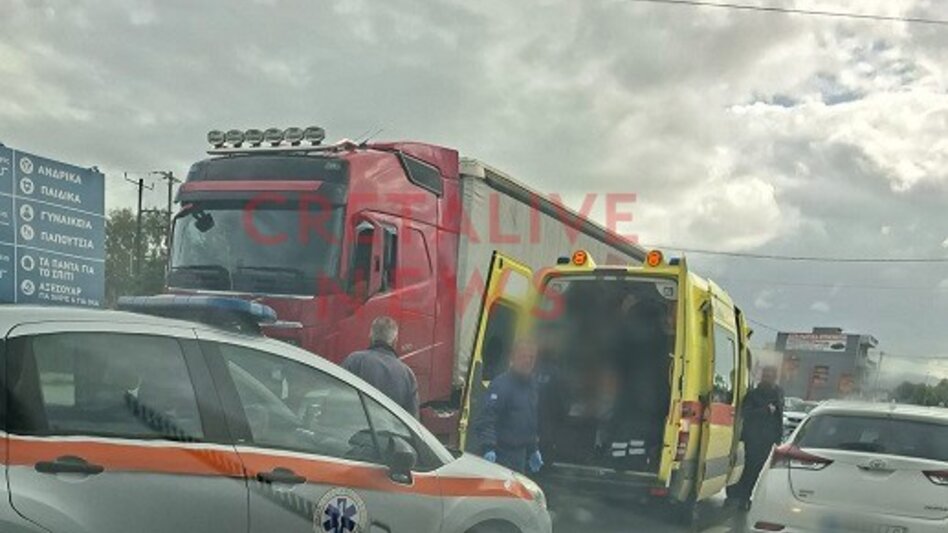 Ηράκλειο: Κινητοποίηση ΕΚΑΒ και Πυροσβεστικής - Πληροφορίες για παράσυρση γυναίκας από μεγάλο όχημα