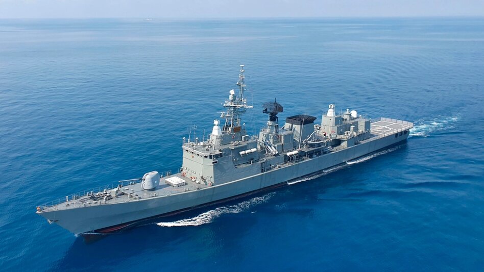 Σρι Λάνκα: Υποβρύχιο χτύπησε ιρανικό πλοίο – Αναφορές για τουλάχιστον 100 αγνοούμενους