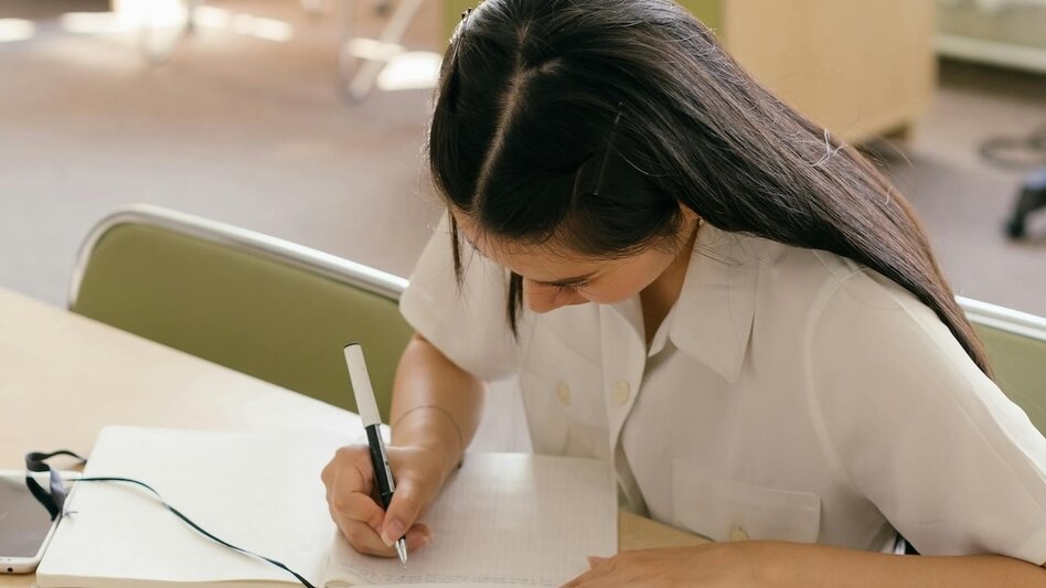 Ηράκλειο: Ποινή φυλάκισης 28 μηνών στον 40χρονο εκπαιδευτικό που καταγγέλλεται για ανάρμοστη συμπεριφορά