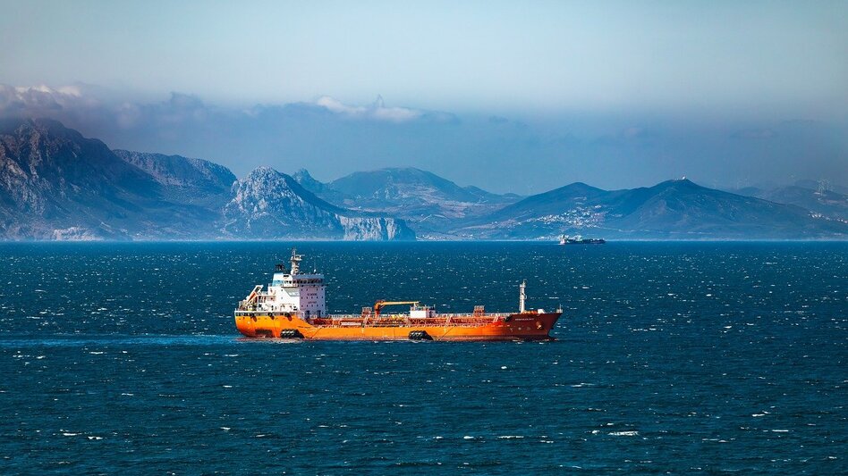 Ελληνικό πλοίο χτυπήθηκε από πύραυλο στη Μαύρη Θάλασσα