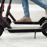 Αυτοκίνητο παρέσυρε 12χρονο με πατίνι