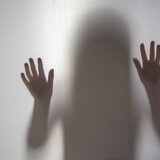 Οκτάχρονη κατήγγειλε τη μητέρα της ότι τη χτύπησε - Στο Αυτόφωρο η 41χρονη, στην Παιδοψυχιατρική η μικρή