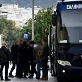 Χρυσοχοΐδης: "Σκληρό το κύκλωμα προστασίας, με την εμπλοκή αστυνομικών " - Οι επισκέψεις της αξιωματικού στο σπίτι του αρχηγού στην Κρήτη