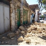 Απάντηση στο ΣΚΑΪ από τους σεισμόπληκτους του Αρκαλοχωρίου