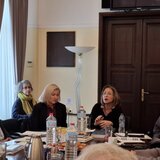 Ο Συνήγορος του Πολίτη στο Ηράκλειο για τις οφειλές και τις δεσμεύσεις λογαριασμών - Σύσκεψη στην Αποκεντρωμένη