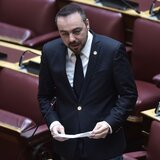 Με σοβαρό κάταγμα στο πόδι ο βουλευτής 