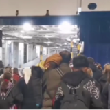 Σαντορίνη: Η ανάγκη του κόσμου να φύγει, αλλάζει τα δρομολόγια