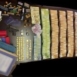 Πολεοδομία Ρόδου: Χιλιάδες ευρώ σε... κατσαρόλα και απορροφητήρα, λίρες και πανάκριβες τσάντες στα σπίτια της 49χρονης!