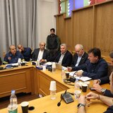 Ε. Λέκκας στη συνεδρίαση του Συντονιστικού για τις Βούτες: Το απόγευμα θα ξέρουμε την αιτία του φαινομένου