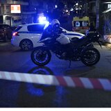 Σοκ στο Ηράκλειο: Γέννησε στην μπανιέρα του σπιτιού της και πέταξε το αγοράκι στα σκουπίδια