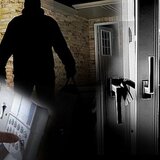 «Χρυσή» διάρρηξη σε επιχειρηματία: μπήκαν φτωχοί, βγήκαν… πλούσιοι!