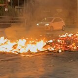 Έτρεχαν και δεν έφταναν οι πυροσβέστες για τις... φωτιές της Ανάστασης!