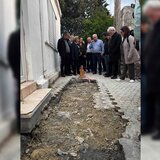 Στις Βούτες για αυτοψία ο Ε. Λέκκας μετά τις ρηγματώσεις που εμφανίστηκαν και προκαλούν ανησυχία - Βίντεο & φωτογραφίες