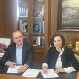 Μνημόνιο συνεργασίας για τον τουρισμό συνυπέγραψαν η υπουργός Όλγα Κεφαλογιάννη και ο Δήμαρχος Ρεθύμνου