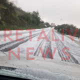 "Από την ξαστεριά βρεθήκαμε σε μια... χαλαζοκουρτίνα!" - Ολική η καταστροφή σε αμπέλια κι ελιές!