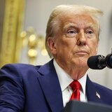 Τραμπ: Η κατάπαυση του πυρός βρίσκεται πλέον σε ισχύ - Στους τέσσερις οι νεκροί από το ιρανικό πλήγμα στο νότιο Ισραήλ