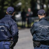 Συλλήψεις αστυνομικών για διακίνηση ναρκωτικών: Έπαιρναν κατασχεμένες ουσίες και τις πωλούσαν