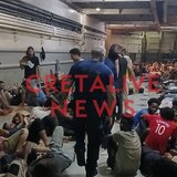 Παράσταση διαμαρτυρίας Aστυνομικών μπροστά στην μπουκαπόρτα του πολεμικού πλοίου 