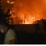 Κόλαση φωτιάς σε Αχαΐα, Χίο, Ζάκυνθο - Δεκάδες μέτωπα σε όλη τη χώρα – Μπαράζ μηνυμάτων του 112