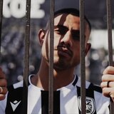 Ο Γιώργος Γιακουμάκης είναι στα… κάγκελα!