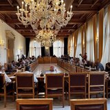 Δημοτικό Συμβούλιο Ηρακλείου: Πρωτοβουλίες για τη μετεγκατάσταση των Ρομά