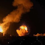 Ισραηλινά αεροσκάφη βομβάρδισαν την πόλη της Γάζας