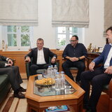 Στο Ηράκλειο ο Γιάννης Βρούτσης για τα 100 χρόνια του ΟΦΗ – Συνάντηση με Στ. Αρναουτάκη στην Περιφέρεια