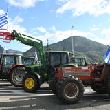 Κλιμακώνονται οι κινητοποιήσεις των αγροτών σε όλη τη χώρα