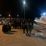 Νέες αφίξεις μεταναστών στα Χανιά - Ασφυξία στην Αγιά