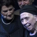 Νίκος Ξυλούρης: Ευχαριστώ όλο τον κόσμο που τον κρατάει ζωντανό 45 χρόνια, δήλωσε η χήρα του