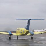 Ρουμανία: Το αεροπλάνο του ΕΚΑΒ παραλαμβάνει τους τραυματίες οπαδούς του ΠΑΟΚ για να τους φέρει πίσω στην Ελλάδα