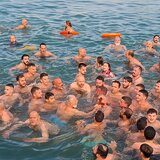 Θεοφάνεια: Με καθαρό ουρανό ο αγιασμός των υδάτων στο Ηράκλειο - Βίντεο και φωτογραφίες