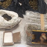 Μεγάλη αστυνομική επιχείρηση στα Χανιά: Πέντε συλλήψεις, μεγάλες ποσότητες ναρκωτικών