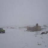 Βαρυχειμωνιά στην Κρήτη: Συνεχίζονται οι χιονοπτώσεις και το τσουχτερό κρύο