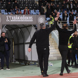 ΟΦΗ: Αποθέωση για τον Κόντη, φώναζαν ρυθμικά το όνομά του στο Παγκρήτιο