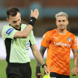 ΟΦΗ-Λεβαδειακός: Διαιτησία-παρωδία, διακωμώδηση του ποδοσφαίρου!