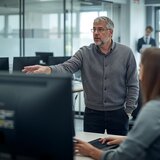  Πώς αλλάζει ο χάρτης στην απασχόληση: To 1,9% των επιχειρήσεων απασχολεί το 50% των μισθωτών